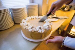 Die köstlichen Torten werden jeden Tag frisch von Hand gebacken.