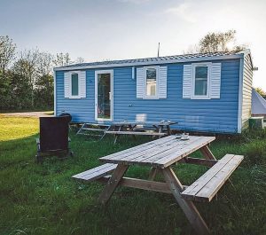 Übernachten im Tiny-Haus beim Camping Johannisberg